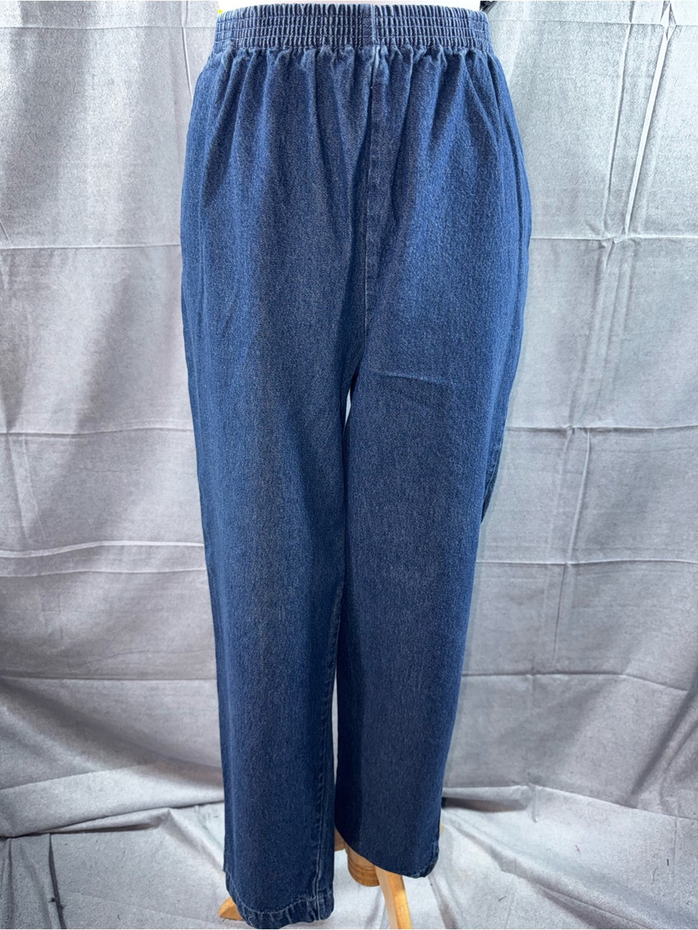 3087-Blair Women's Straight-Leg Jeans in Dark Blue Wash